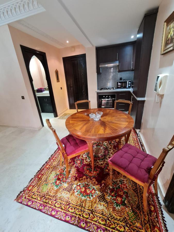 Luxury Apartment 2 In The Heart Of Gueliz, Wifi, Pool Marrakesh Bagian luar foto